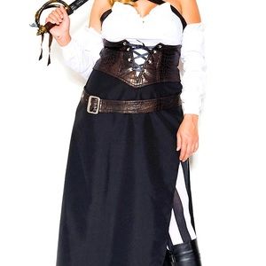 Woman’s Plus Size Pirate Costume 1x/2x